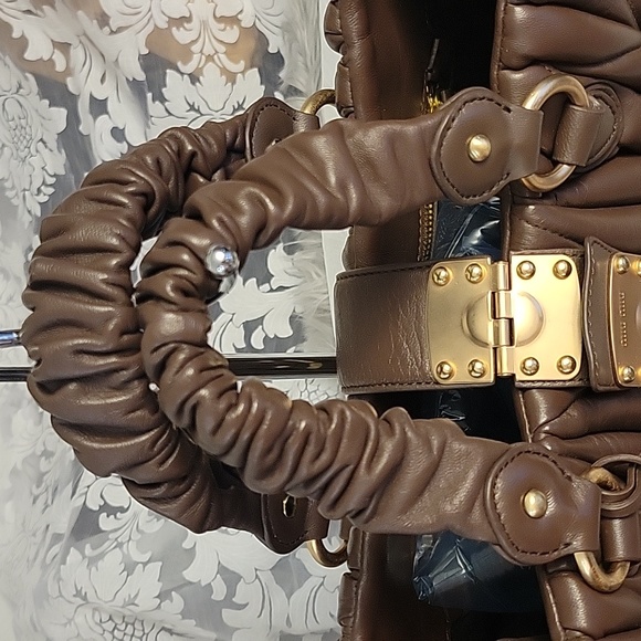 MIU MIU Matellase leather Large Satchel handbag - Picture 16 of 17